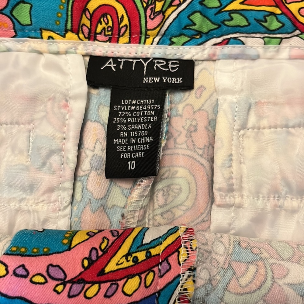 ATTYRE Shorts - Picture 3 of 3